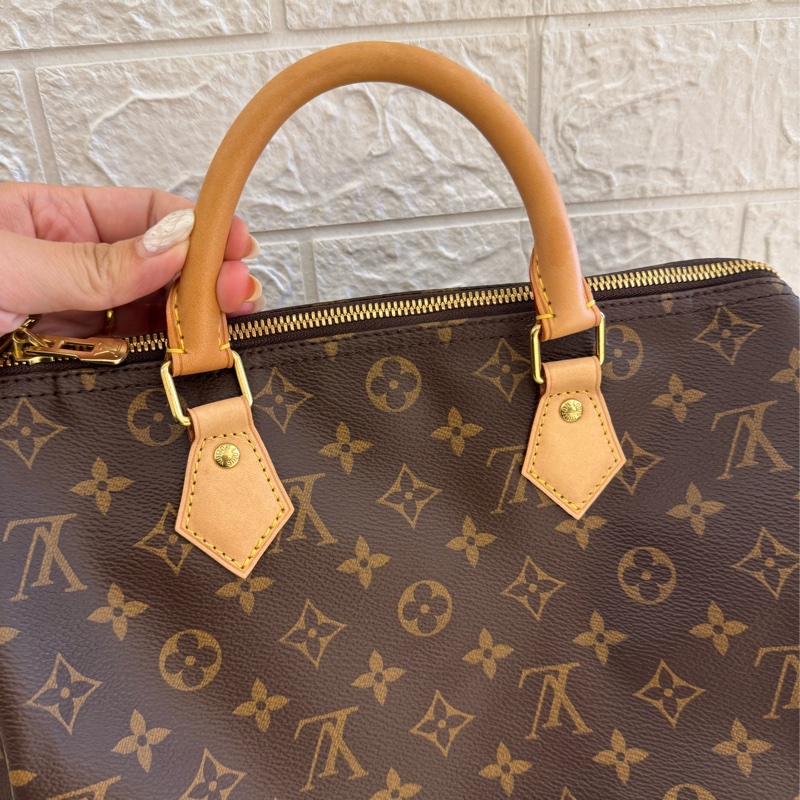 LV花紋speedy30背帶款-21