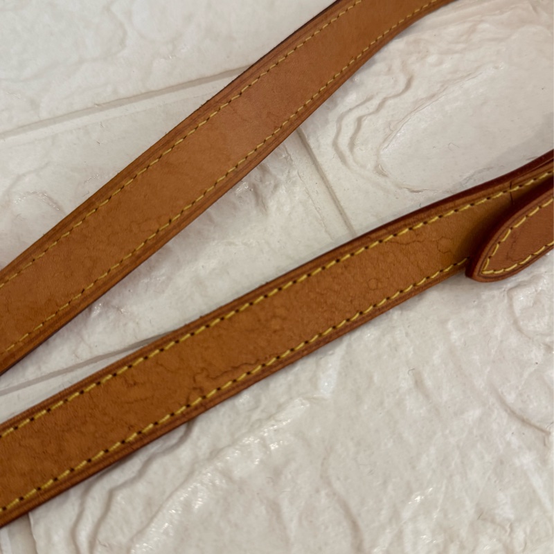 LV花紋speedy30背帶款-71