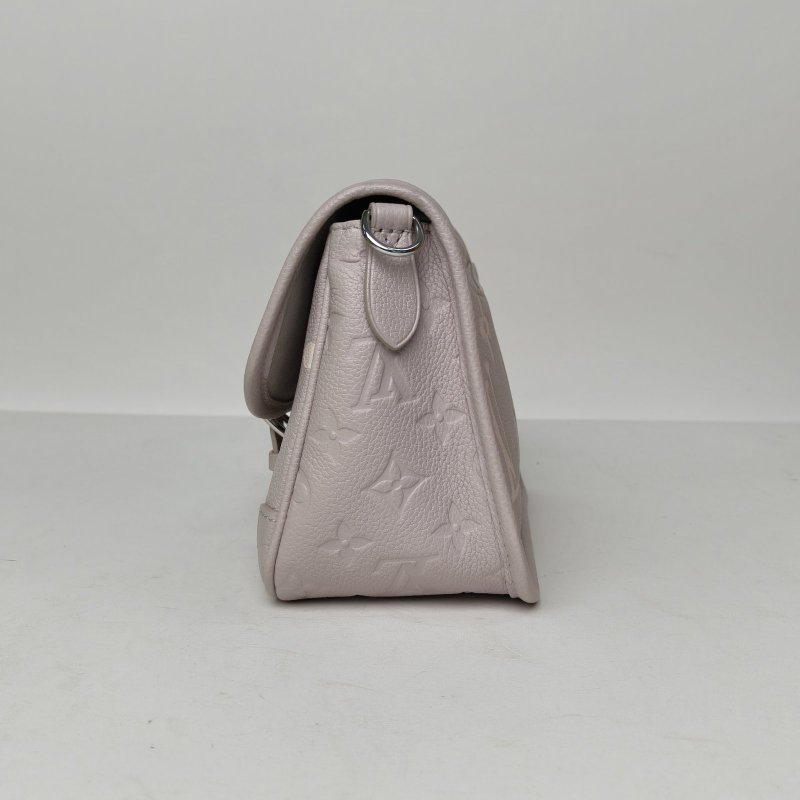 LOUIS VUITTON 灰色牛皮晶片Diane法棍包24可拆卸寬肩帶肩背包-1