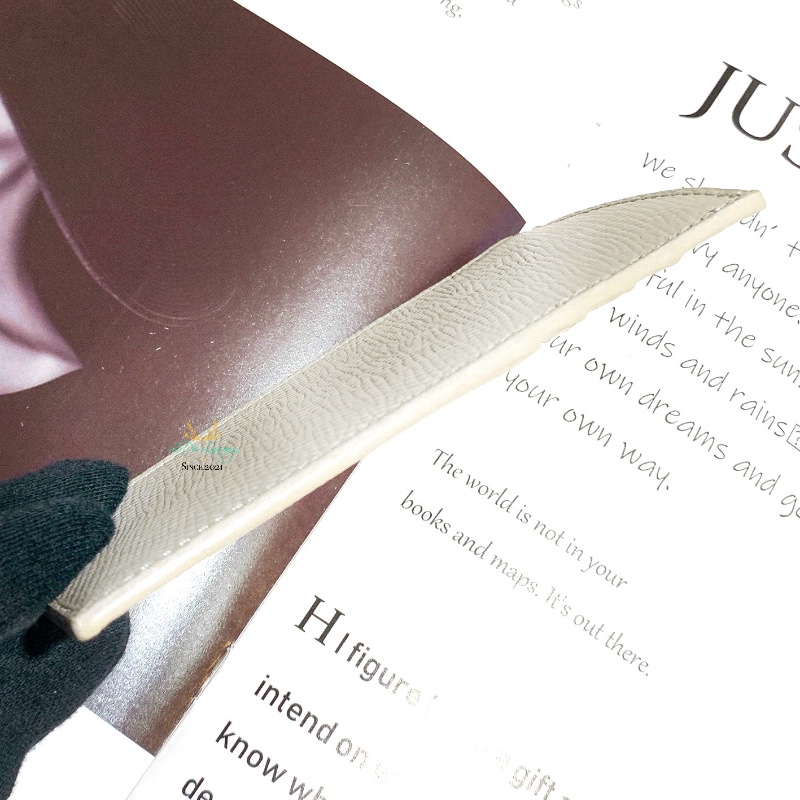 Celine 賽琳 米白色 全皮 扁式 拉鏈袋 零錢包 卡片包 卡包-4