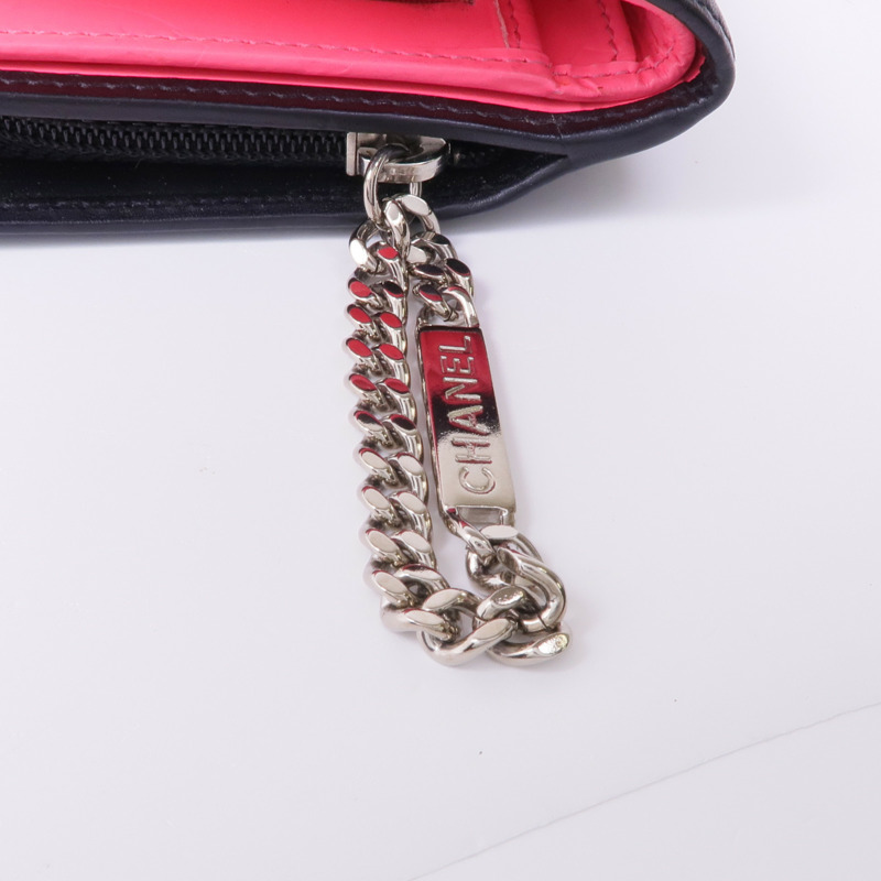 CHANEL 牛皮皮革Cambon Wallet銀扣錢包-16