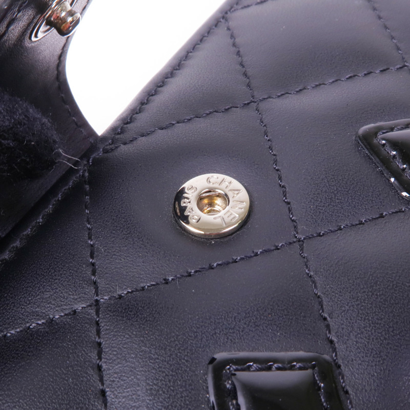 CHANEL 牛皮皮革Cambon Wallet銀扣錢包-17