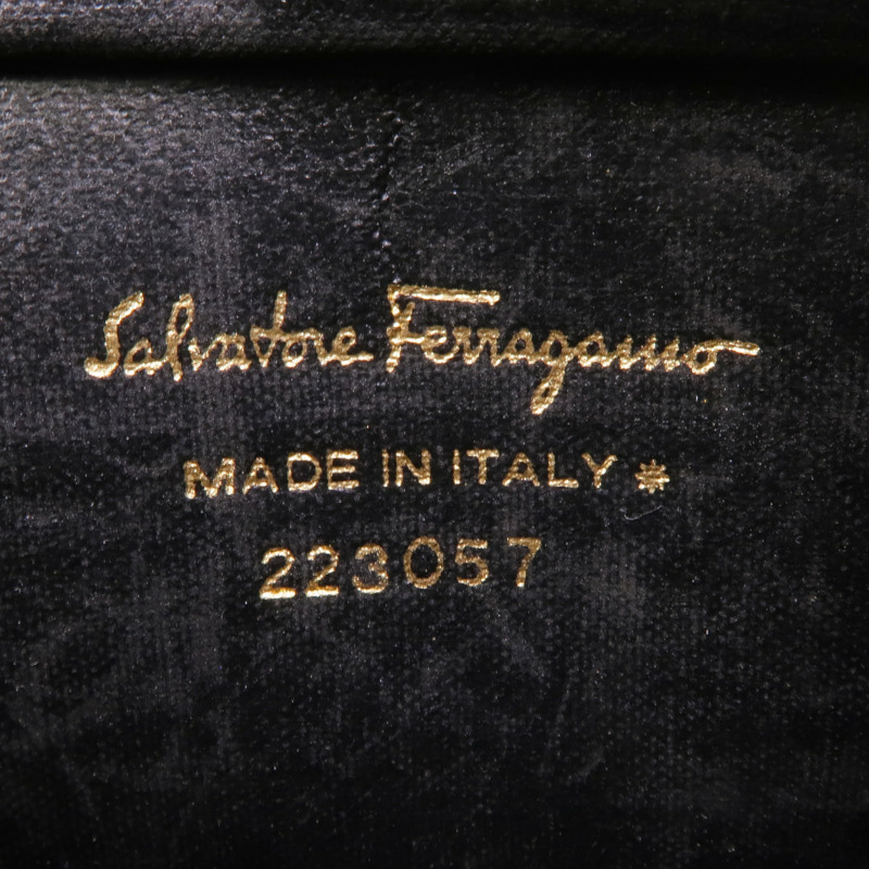 Salvatore Ferragamo 牛皮皮革Coin Purse金扣零錢包-16