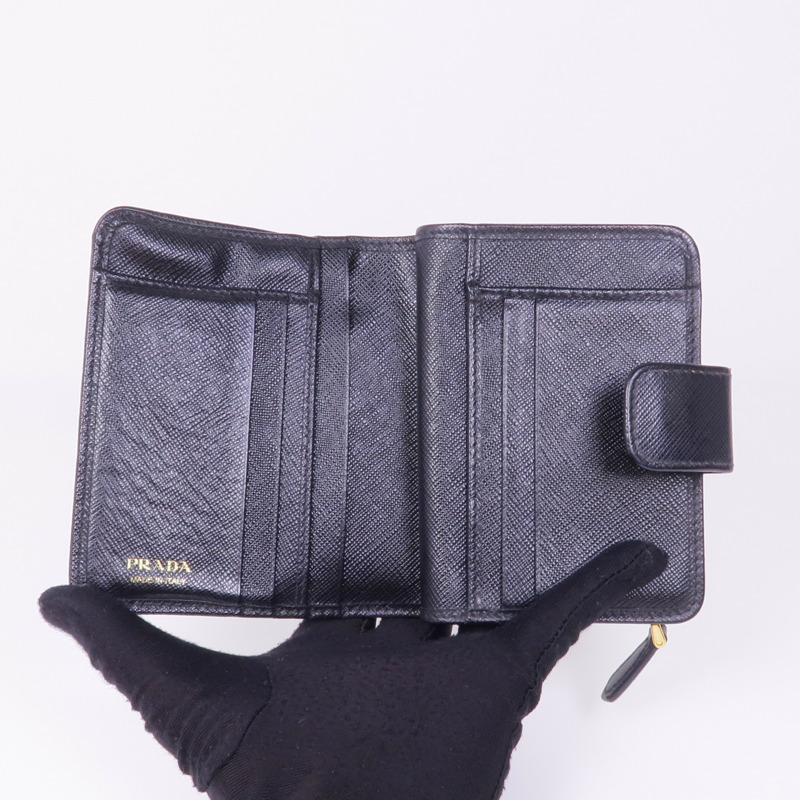 PRADA Saffiano皮革Wallet金扣錢包-12