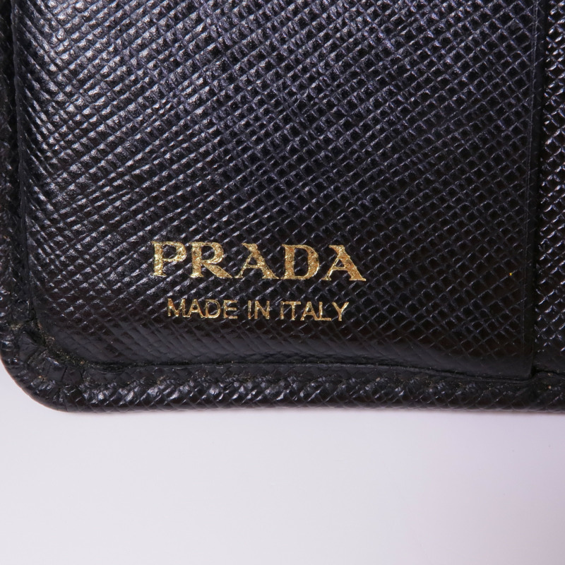 PRADA Saffiano皮革Wallet金扣錢包-13