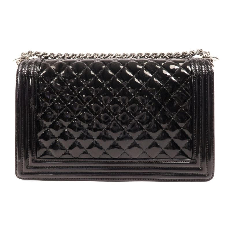 CHANEL 漆皮皮革Boy 28銀扣肩背袋-1