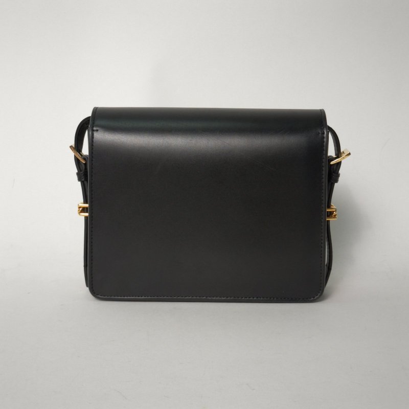 Burberry 黑色牛皮Grace橫板豆腐包20肩背包-2