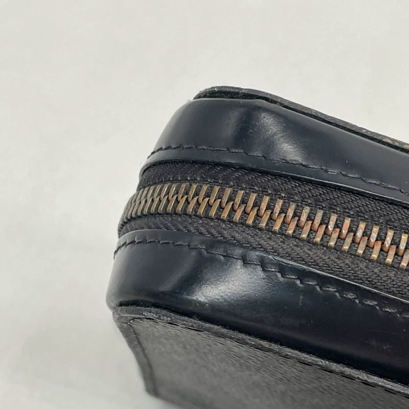 LV男士黑武士 老花 手拿包 郵差包 手機包-15