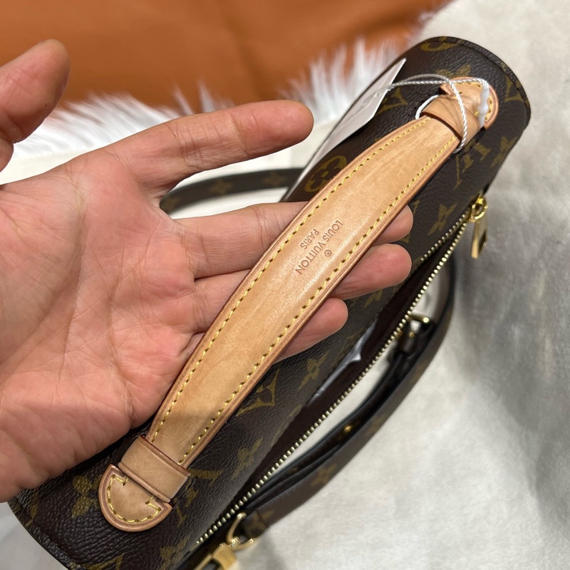 98新LV 老花郵差包 SR2270 2020年編碼 20年發票-13