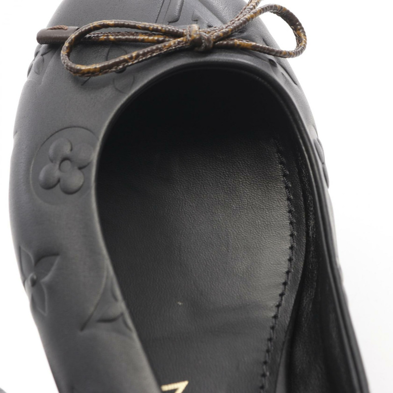 路易威登 Nina 系列芭蕾舞鞋，黑色真皮，二手女款，尺寸 36 1/2-7