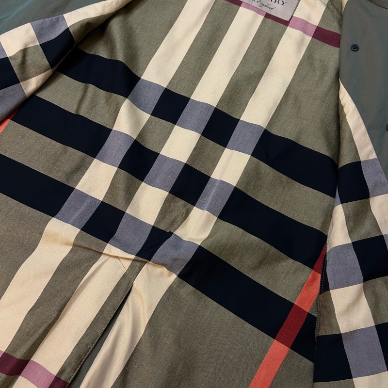 BURBERRY英國軍綠風衣斗篷UK8-13