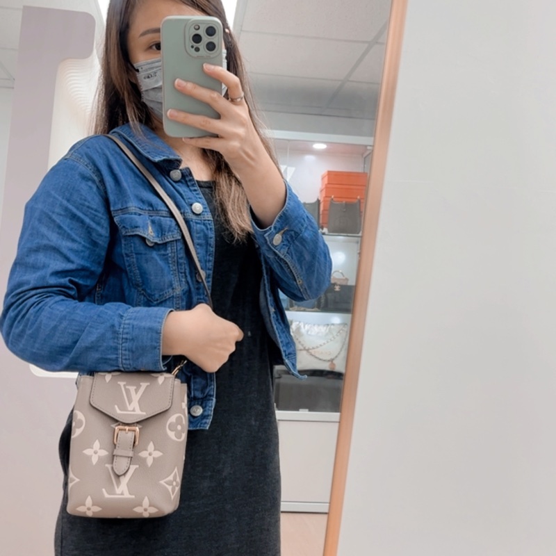 Lv tiny 灰米拼色迷你背包 單肩兩用-17