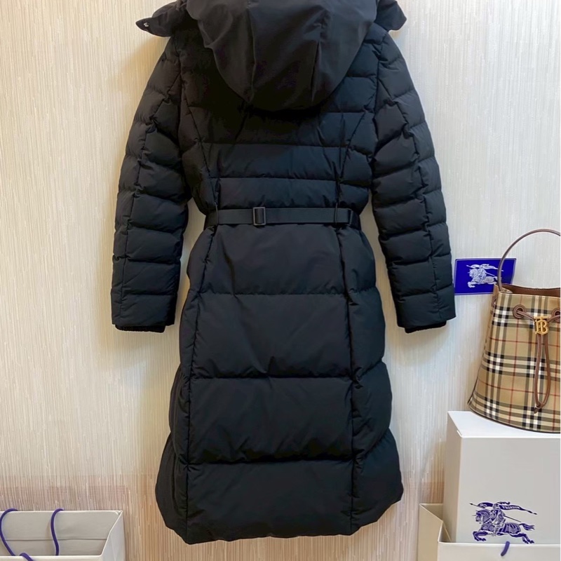 BURBERRY英國黑色連帽鵝絨大衣M-3