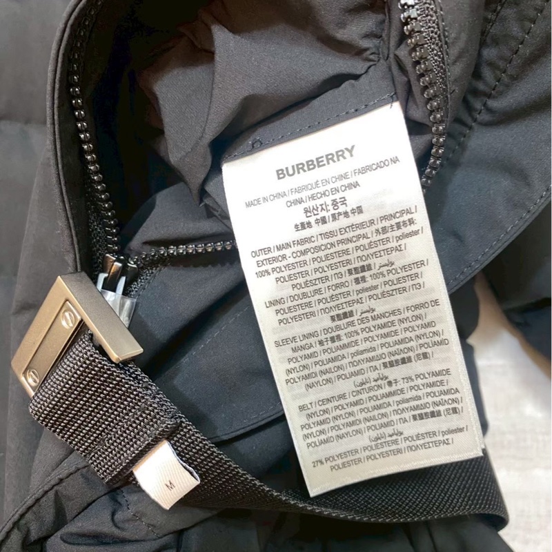 BURBERRY英國黑色連帽鵝絨大衣M-18