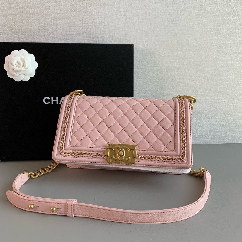 Chanel香奈兒 leboy中號 粉金羊皮 限量宮廷編織滾邊款 肩背包斜背包-1