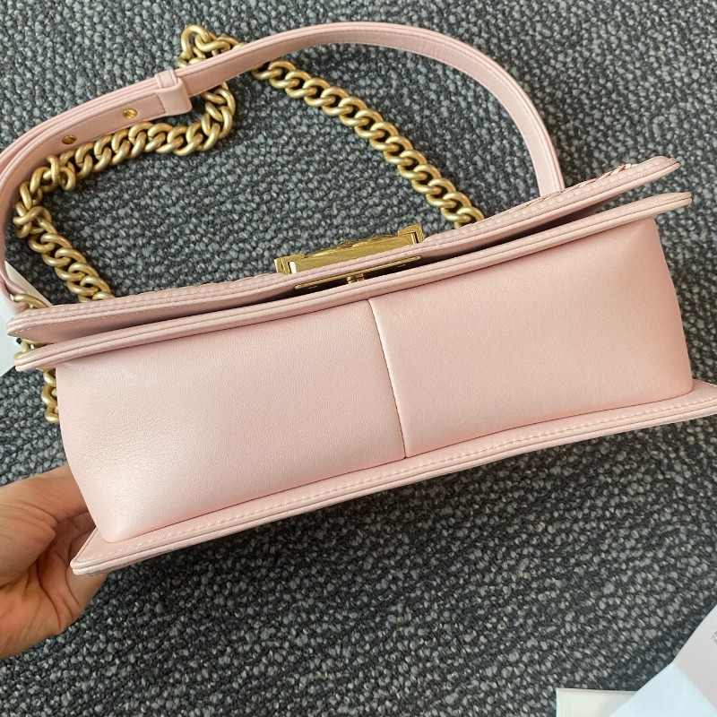 Chanel香奈兒 leboy中號 粉金羊皮 限量宮廷編織滾邊款 肩背包斜背包-5
