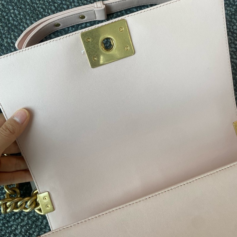 Chanel香奈兒 leboy中號 粉金羊皮 限量宮廷編織滾邊款 肩背包斜背包-14