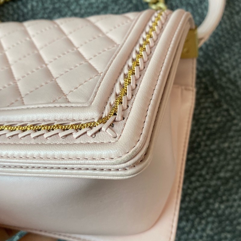Chanel香奈兒 leboy中號 粉金羊皮 限量宮廷編織滾邊款 肩背包斜背包-22