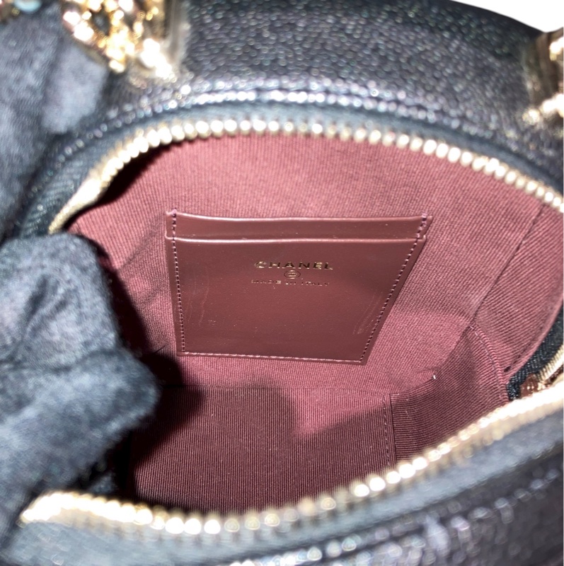 Chanel 小書包 淡金扣 後背包 黑色荔枝皮-10