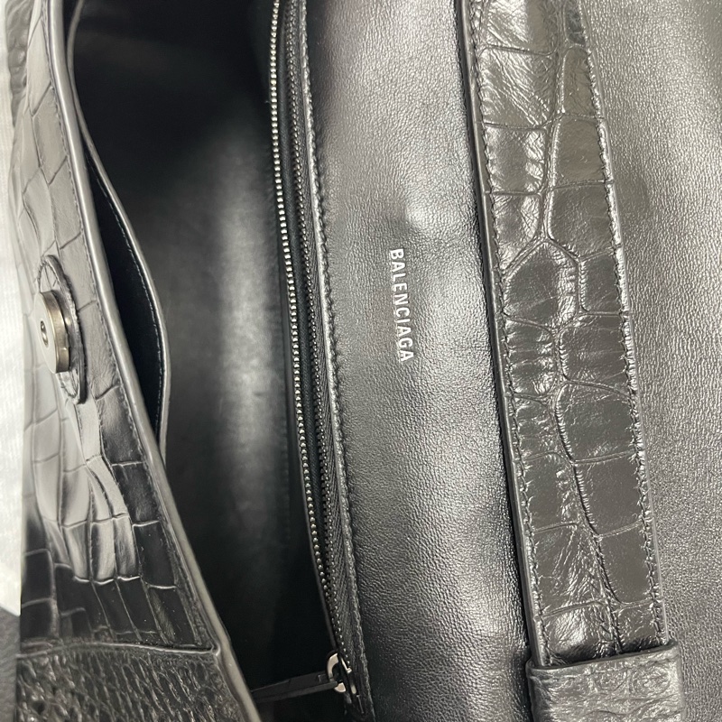 Balenciaga 巴黎世家Downtown 黑武士 so black 鳄鱼压纹沙漏-8