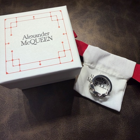 Alexander McQueen 寬版簍空銀戒指