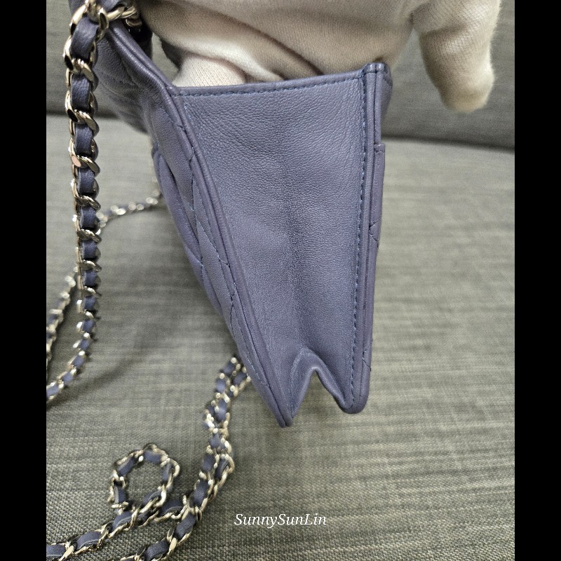 香奈兒 Chanel woc 藍紫色 紫灰色 銀色 雙C logo 鍊條包-14