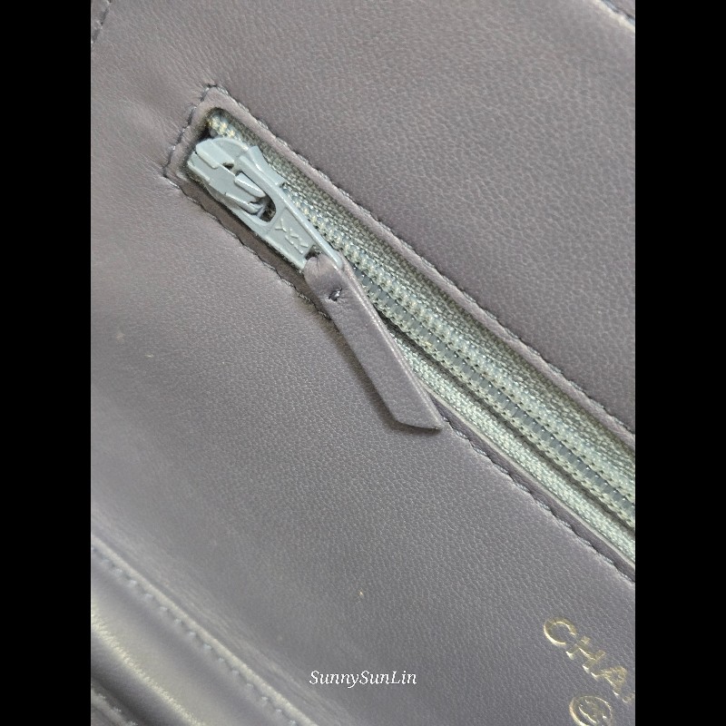 香奈兒 Chanel woc 藍紫色 紫灰色 銀色 雙C logo 鍊條包-55