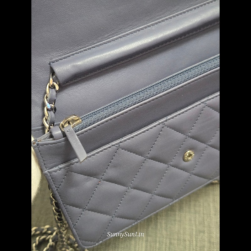 香奈兒 Chanel woc 藍紫色 紫灰色 銀色 雙C logo 鍊條包-56