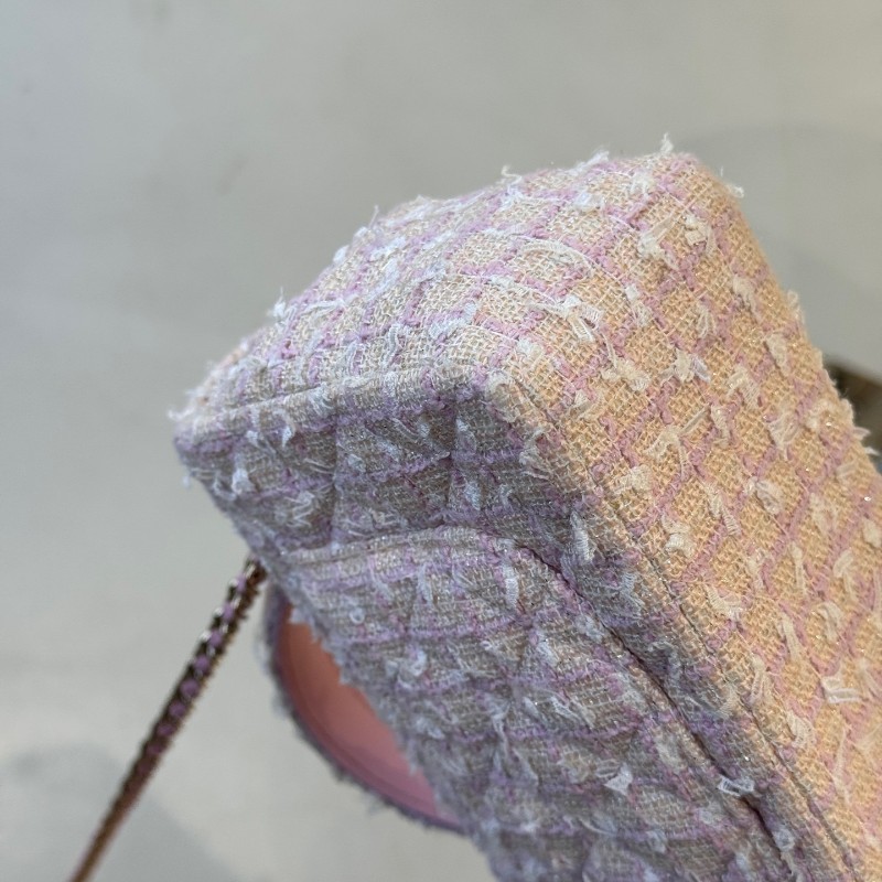 CHANEL 香奈兒24P粉色毛呢手柄CF mini 晶片款-12