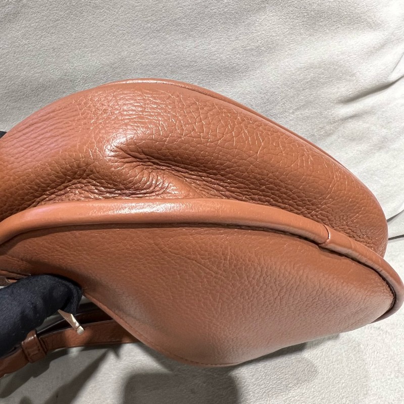 Loewe mini gate 馬鞍 焦糖色復古 斜背包-6