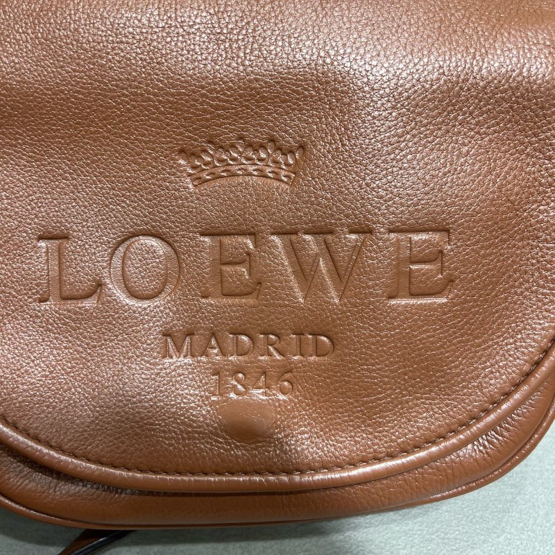 Loewe mini gate 馬鞍 焦糖色復古 斜背包-13