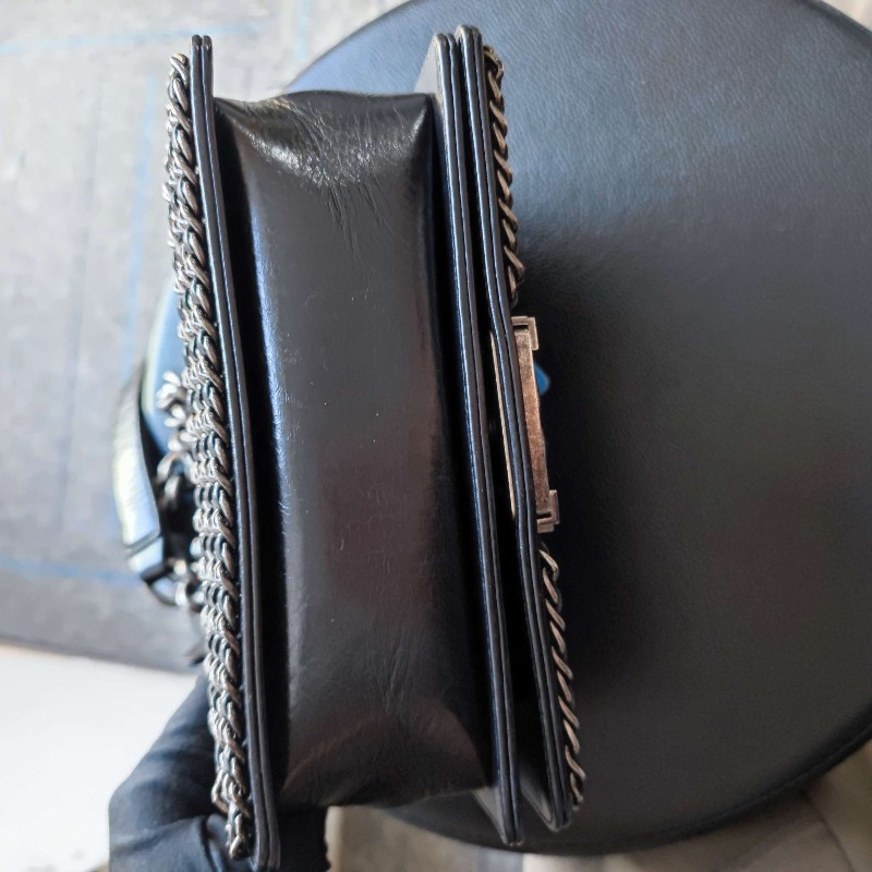 CHANEL leboy黑色小號口蓋包 肩背包斜背包-12