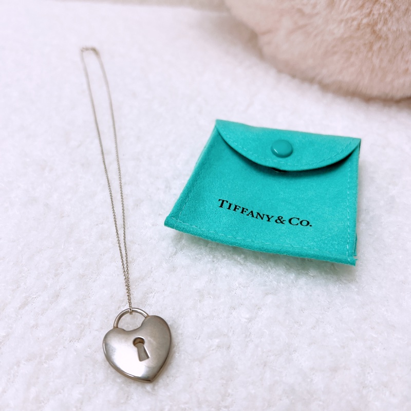 Tiffany & Co 愛心鎖扣吊墜 銀項鍊-0