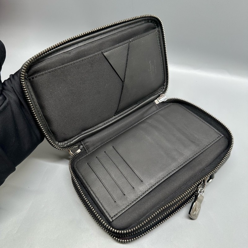 LV/路易威登 黑武士小相機包 斜背包肩背包-2