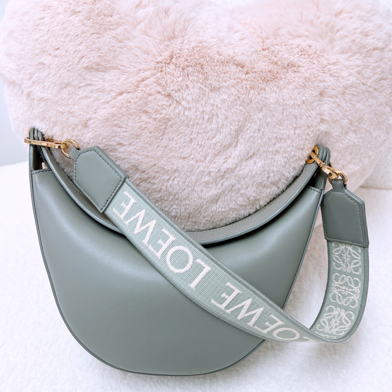 Loewe luna 灰色小號腋下包-0