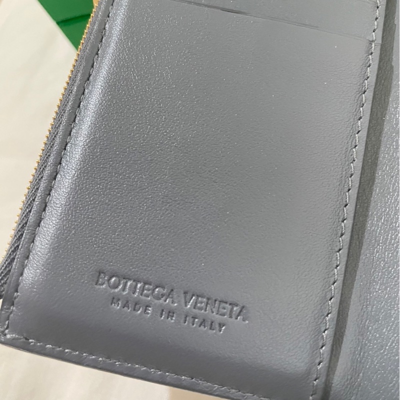 BOTTEGA VENETA 三折短夾 大象灰-2