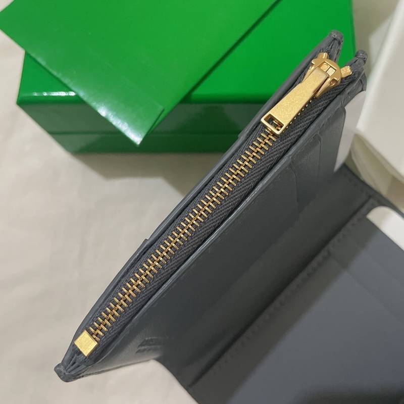 BOTTEGA VENETA 三折短夾 大象灰-3