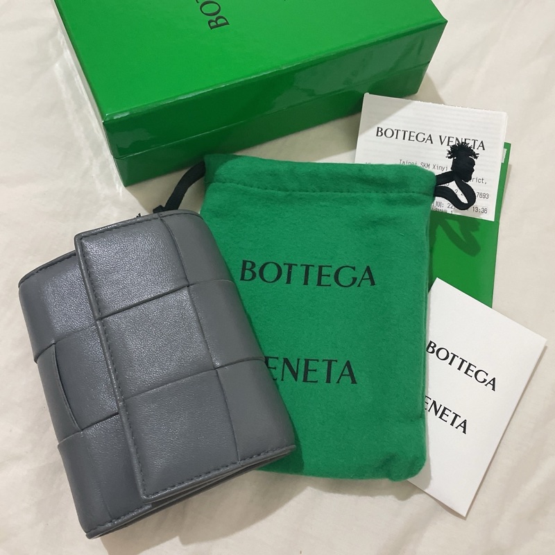 BOTTEGA VENETA 三折短夾 大象灰-6