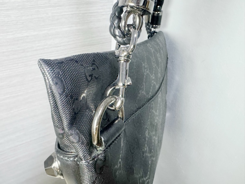 Gucci酷炫黑色漂亮肩背包-2