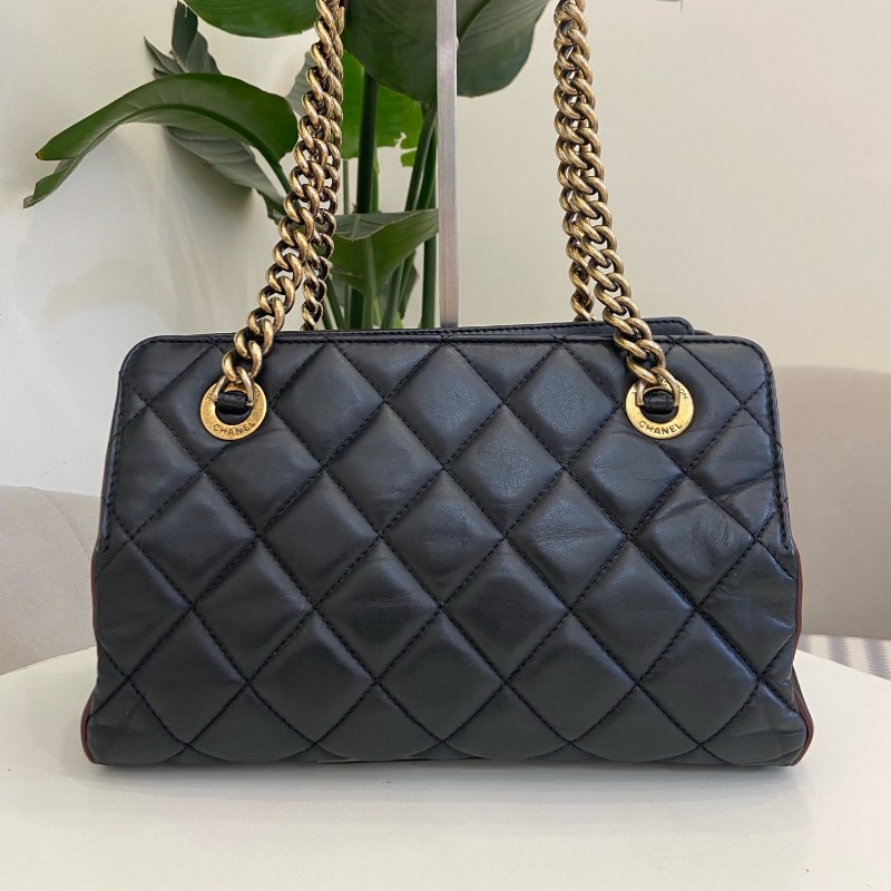 CHANEL黑色牛奶盒子包經典菱格紋金色鏈條 肩背包-1