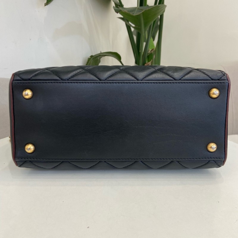 CHANEL黑色牛奶盒子包經典菱格紋金色鏈條 肩背包-4