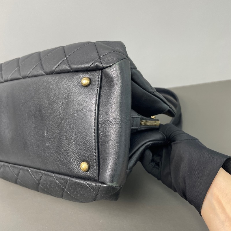 Chanel/香奈兒 黑金鍊條托特 復古金屬扣 黑色 油蠟皮 肩背包-5