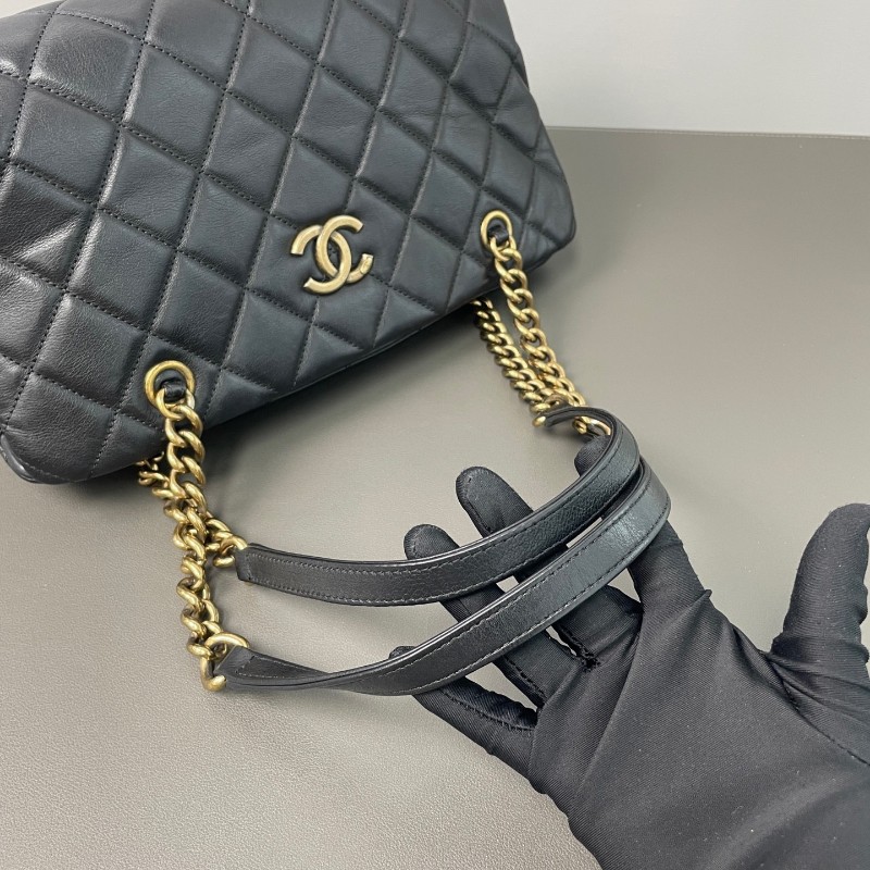Chanel/香奈兒 黑金鍊條托特 復古金屬扣 黑色 油蠟皮 肩背包-6