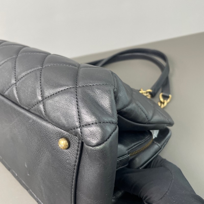 Chanel/香奈兒 黑金鍊條托特 復古金屬扣 黑色 油蠟皮 肩背包-9