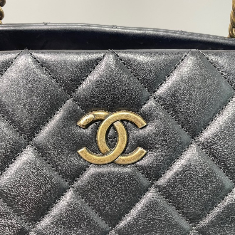 Chanel/香奈兒 黑金鍊條托特 復古金屬扣 黑色 油蠟皮 肩背包-13