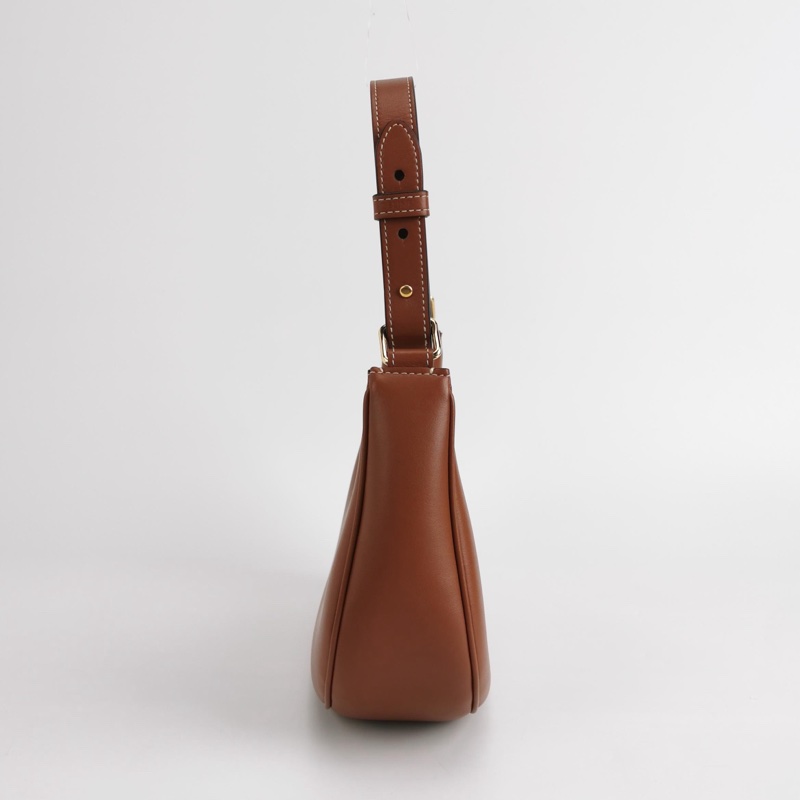 Celine Triomphe中號Ava棕色Hobo光滑牛皮半月包-2