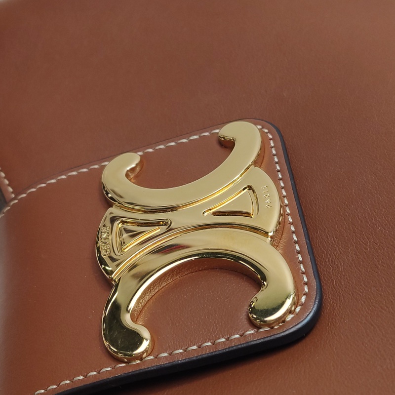 Celine Triomphe中號Ava棕色Hobo光滑牛皮半月包-7