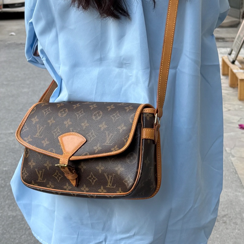 🌷LouisVuitton 老式法棍包.協背包.側背包 ｜經典花紋✦fufu style 精品✦ 氣質款｜-8