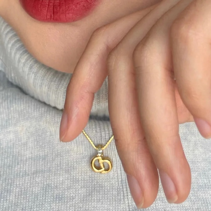 🌷Dior 水鑽CD項鍊 92🆕｜經典花紋✦fufu style 精品✦ 氣質款｜-9