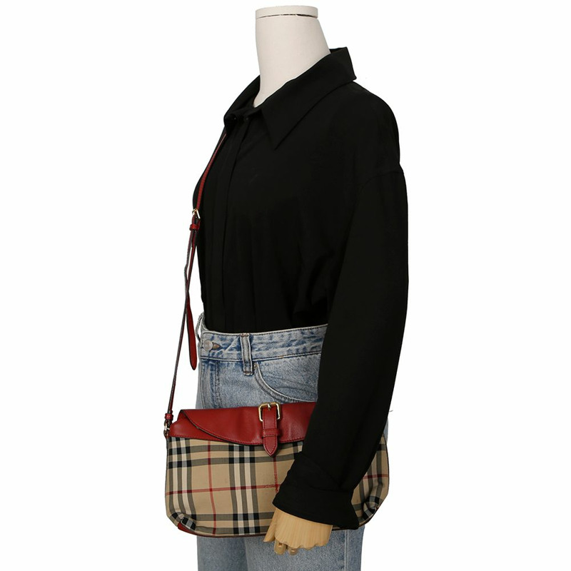 BURBERRY 格紋肩斜背包 3942126-13